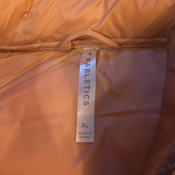 Fabletics Palmer Shine Puffer, size XL - Picture 5 of 6